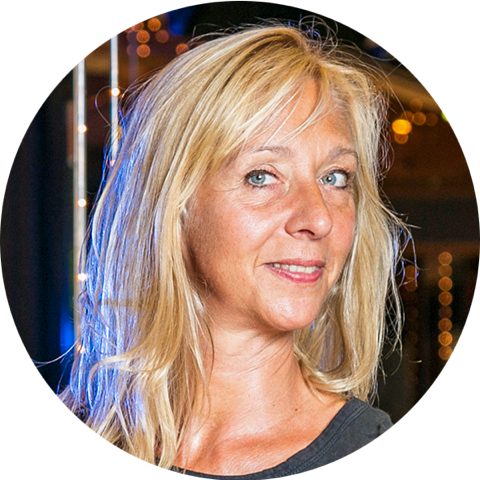 Bettina van Hasselt